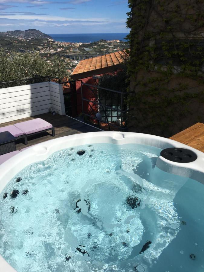 Casa Di Jo Villa อิมเปรีอา ภายนอก รูปภาพ